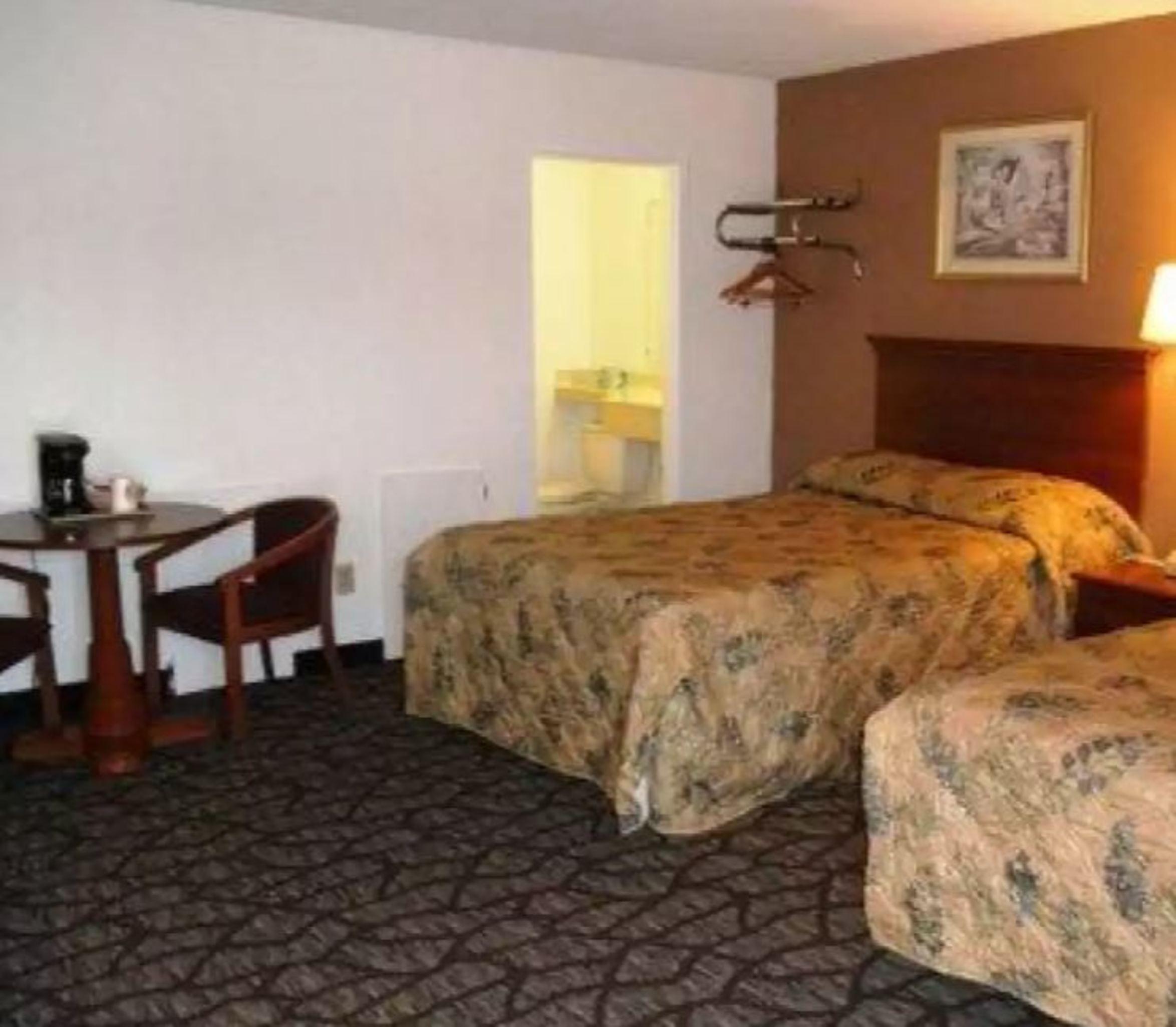 Rodeway Inn Youngstown Ngoại thất bức ảnh