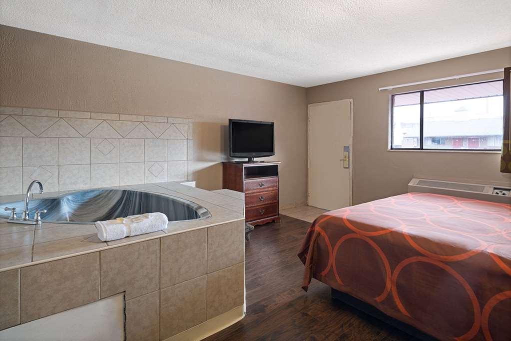 Rodeway Inn Youngstown Phòng bức ảnh