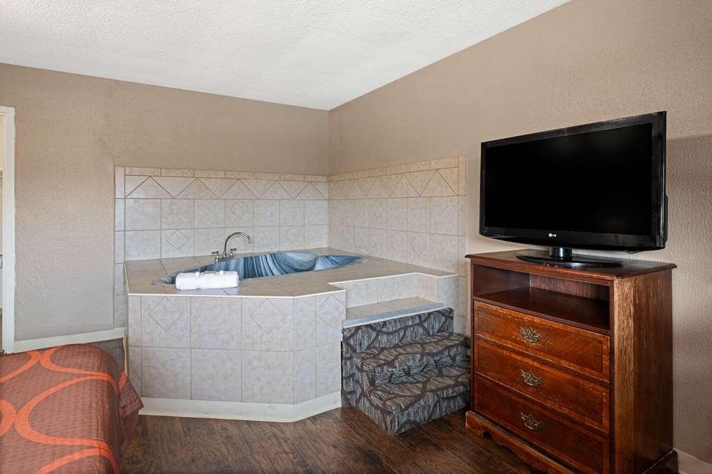 Rodeway Inn Youngstown Phòng bức ảnh
